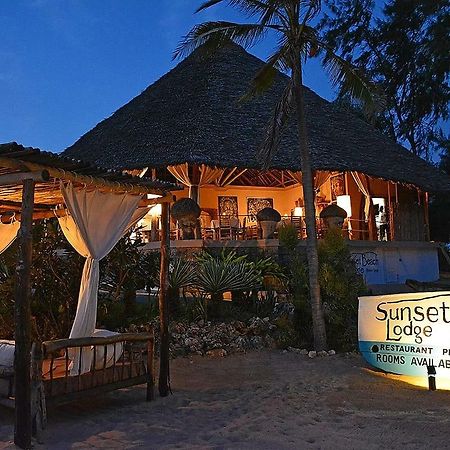 Sunset Beach Resort Watamu Dış mekan fotoğraf