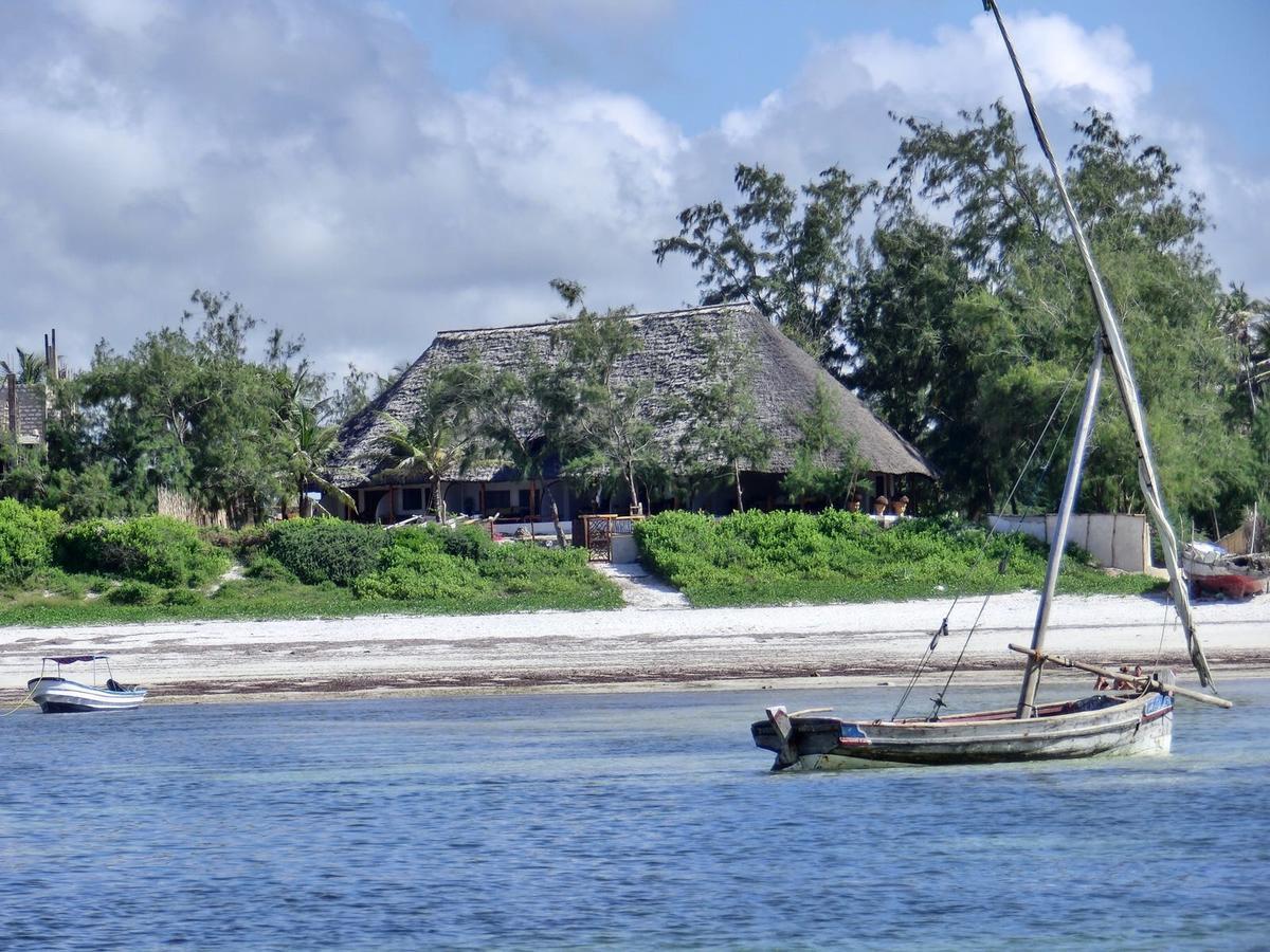 Sunset Beach Resort Watamu Dış mekan fotoğraf