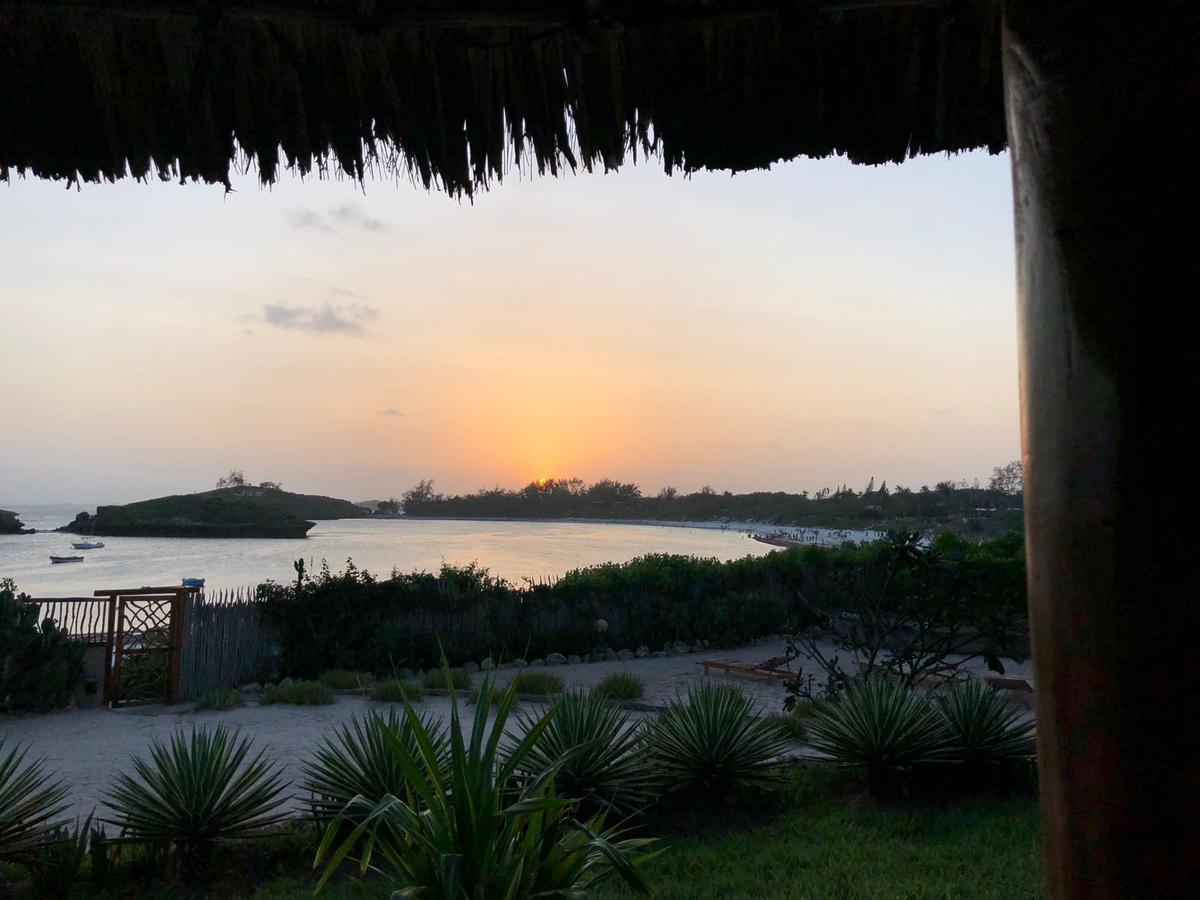 Sunset Beach Resort Watamu Dış mekan fotoğraf